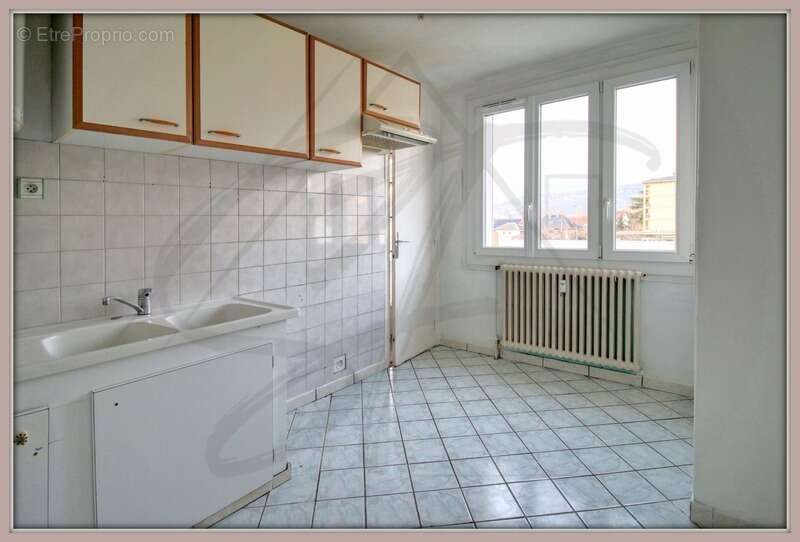 Appartement à BARBERAZ