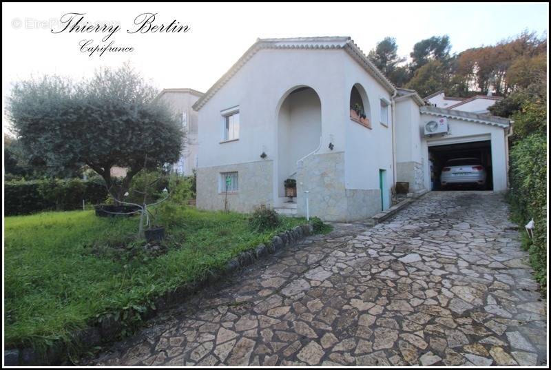 Maison à CAGNES-SUR-MER