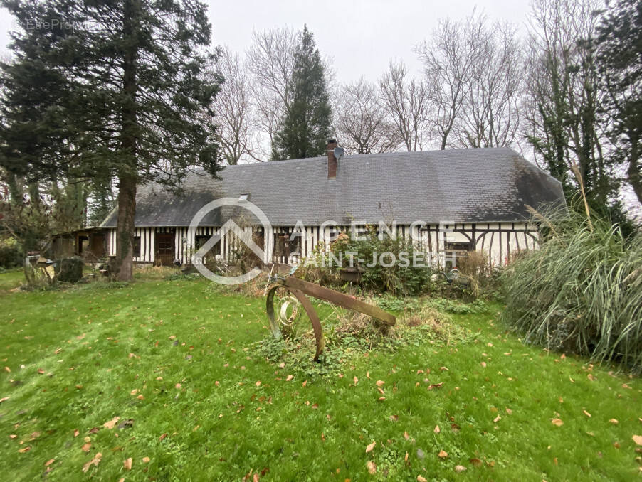 Maison à YERVILLE