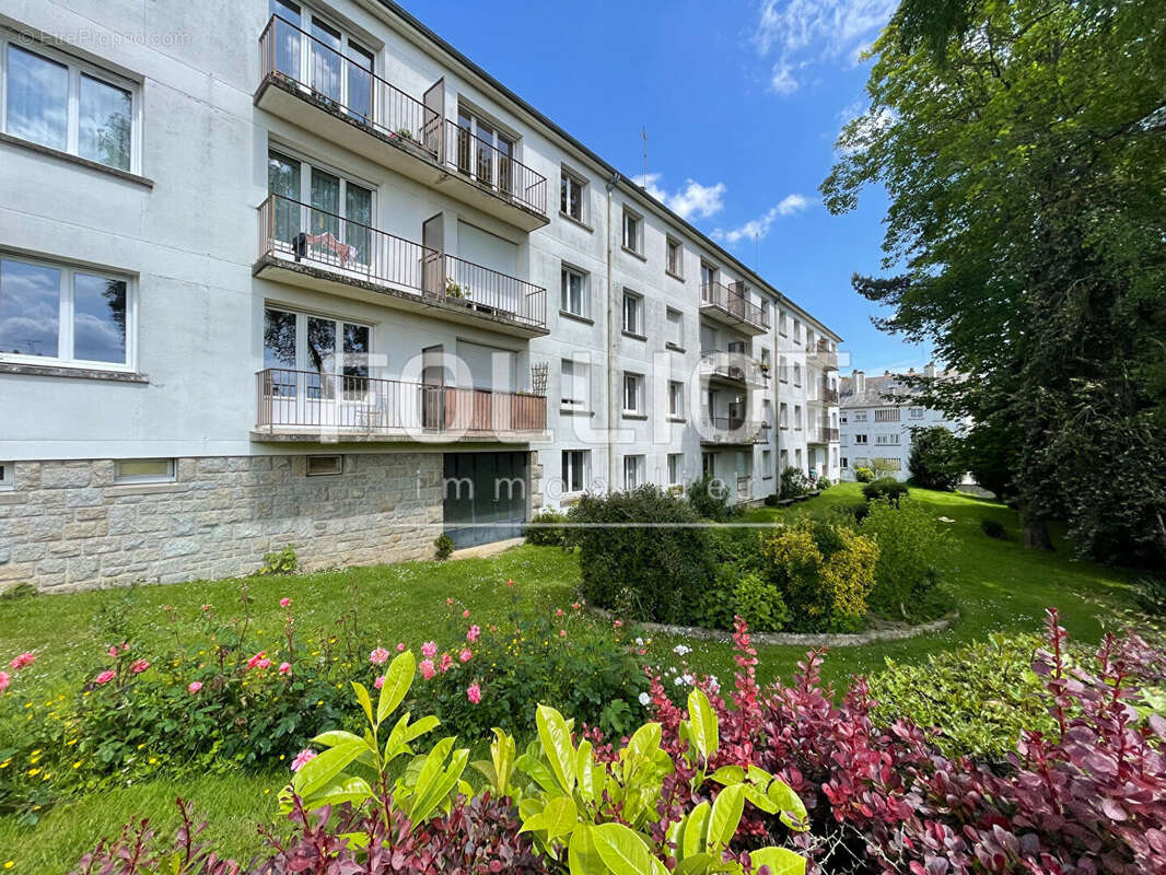 Appartement à FOUGERES