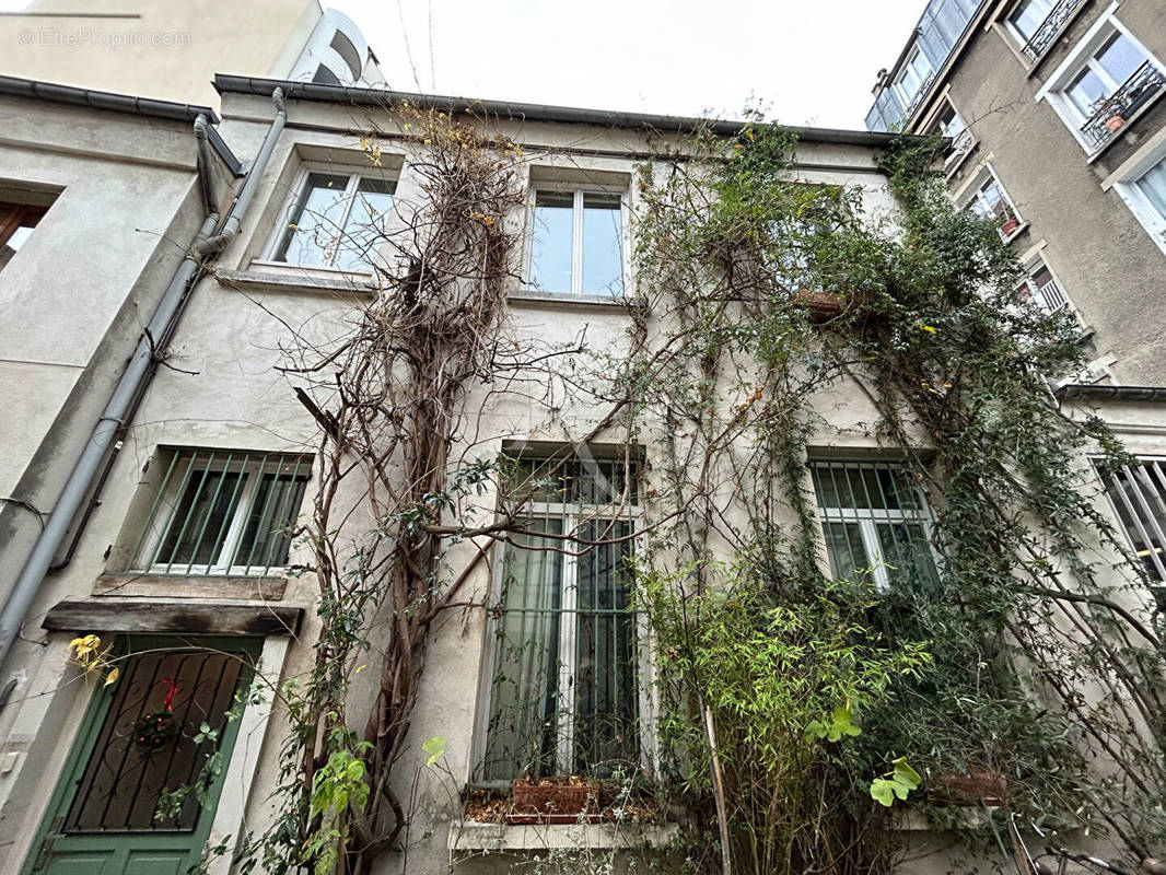 Maison à PARIS-19E