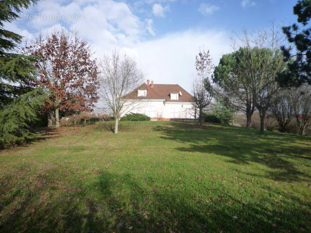 Maison à CASSENEUIL