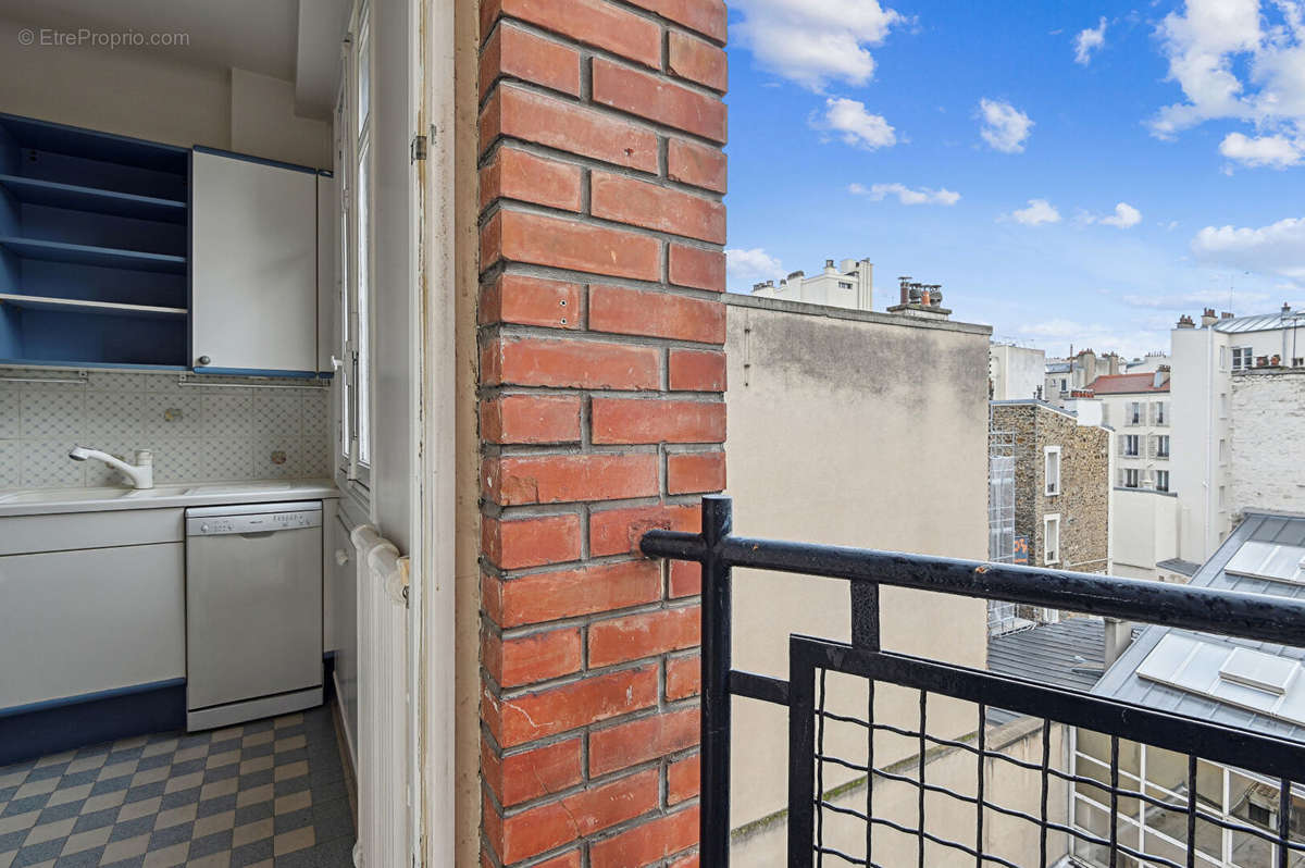 Appartement à LEVALLOIS-PERRET