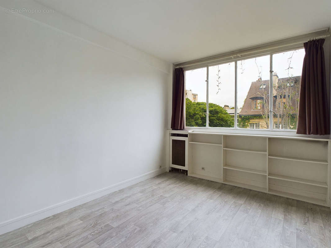 Appartement à PARIS-3E