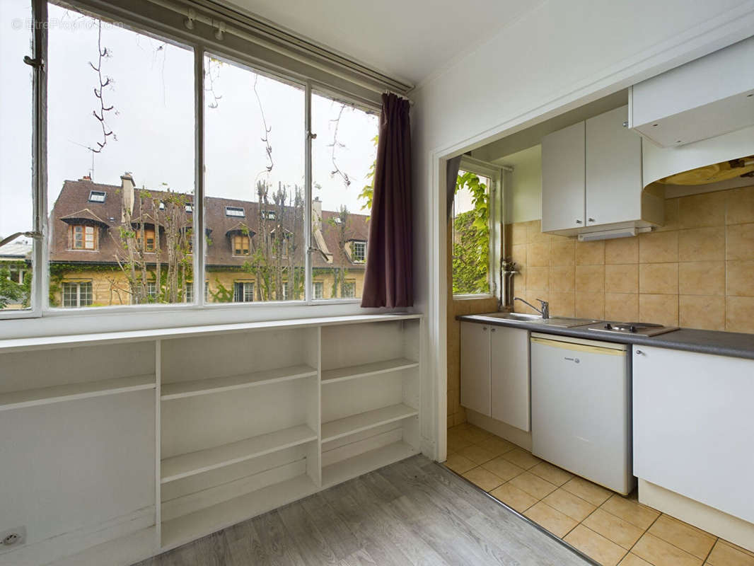 Appartement à PARIS-3E