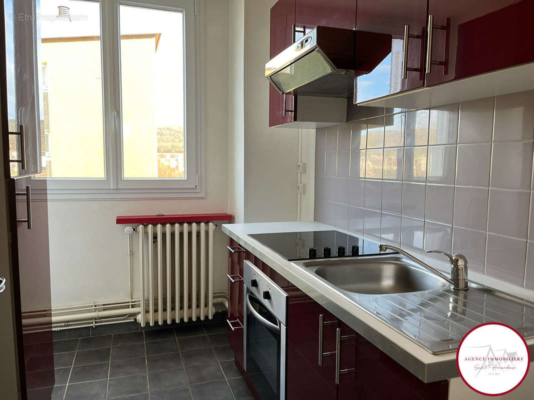 Appartement à SAINT-AMAND-MONTROND