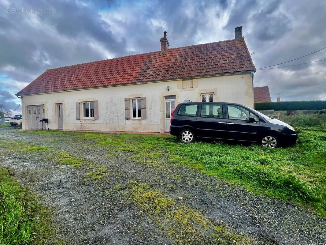 Maison à CROUAY