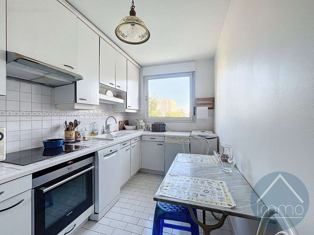 Appartement à ASNIERES-SUR-SEINE