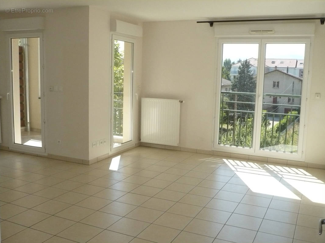 Appartement à CRAPONNE