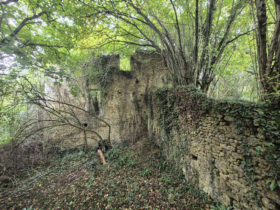 Terrain à SAINT-MARTIN-DU-VIEUX-BELLEME