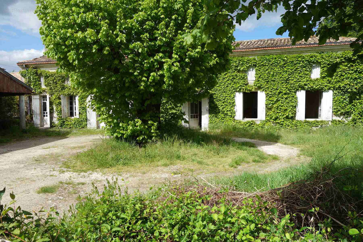 Maison à ANGLADE