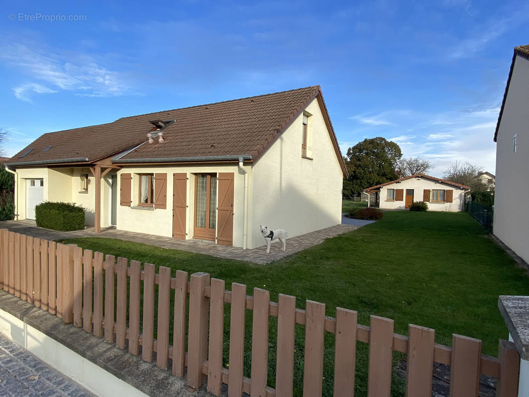 Maison à GOLBEY