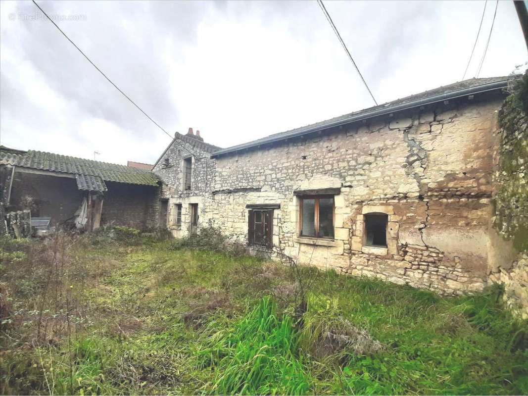 Maison à PARCAY-SUR-VIENNE