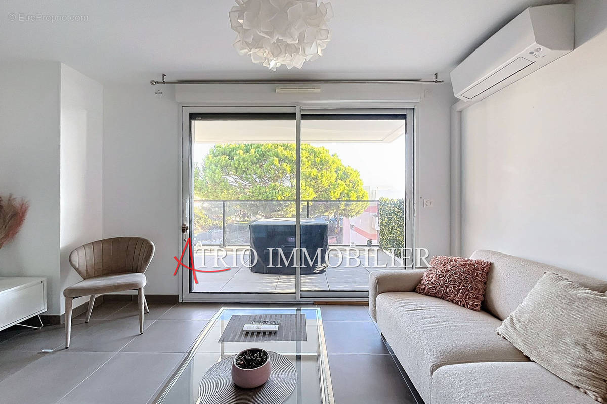 Appartement à CAGNES-SUR-MER