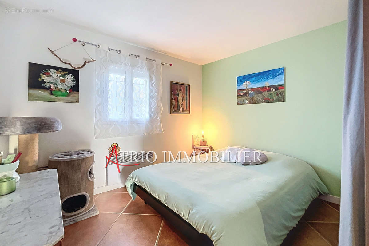 Appartement à VILLENEUVE-LOUBET