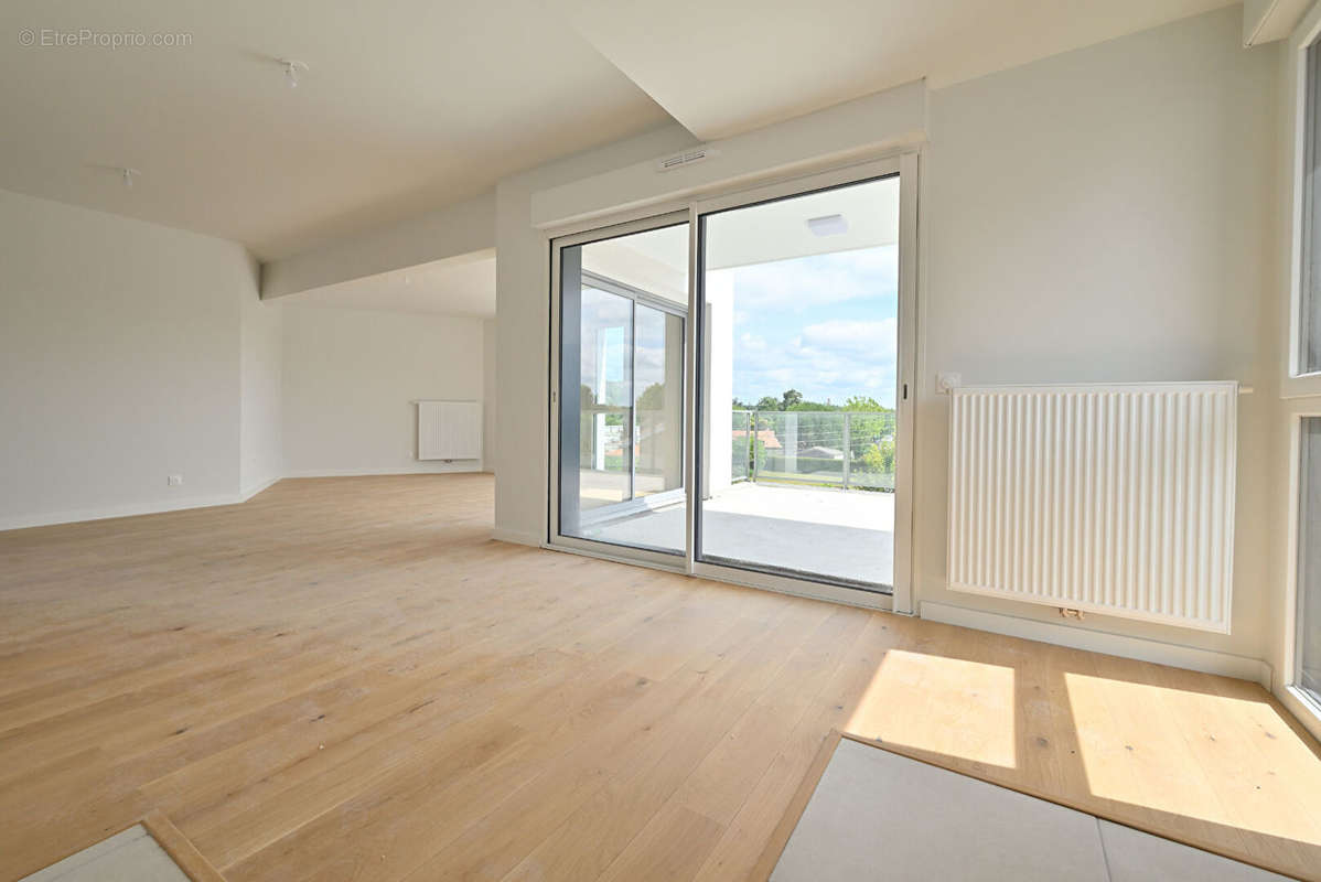 Appartement à PESSAC