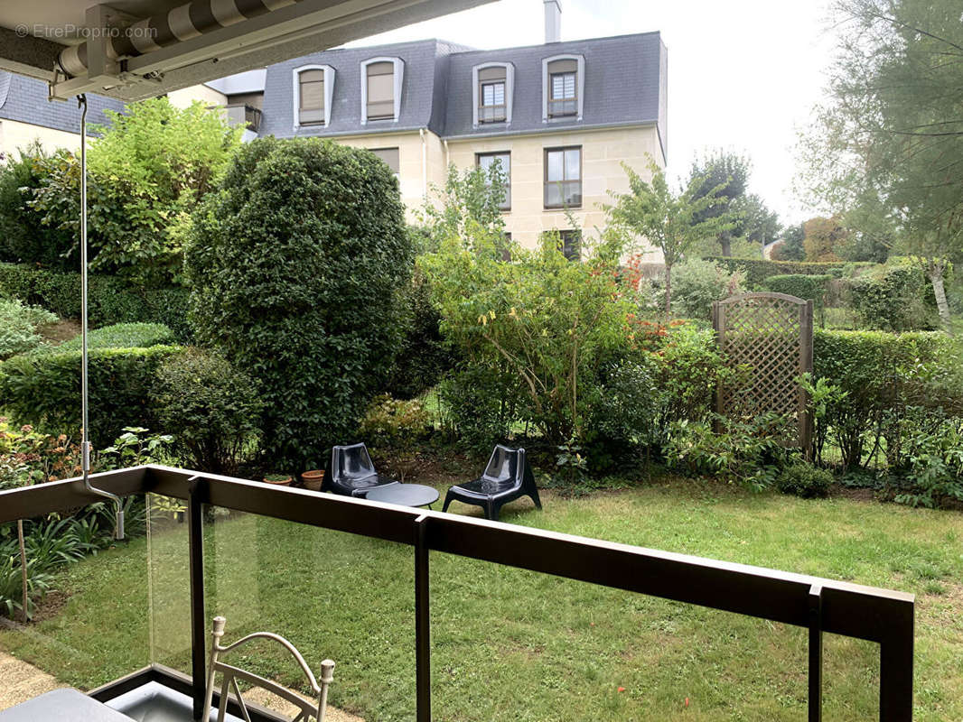 Appartement à MAISONS-LAFFITTE