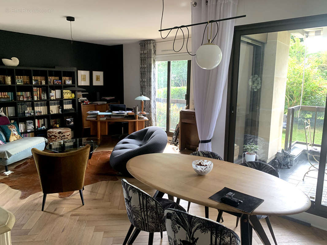 Appartement à MAISONS-LAFFITTE