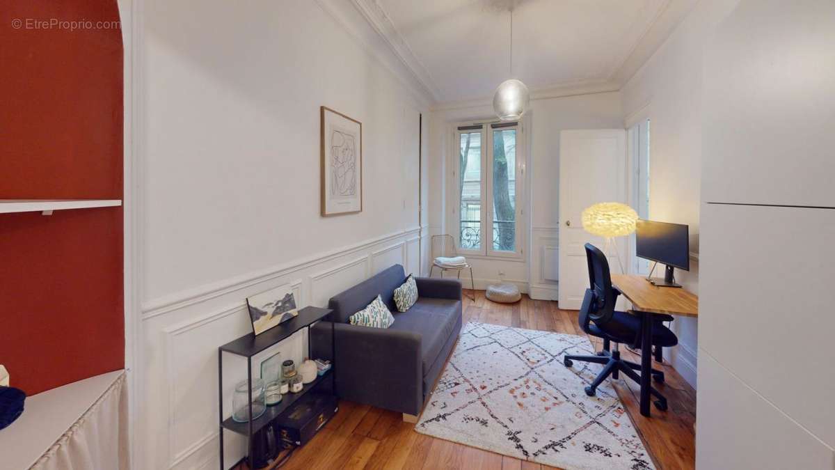 Appartement à PARIS-18E