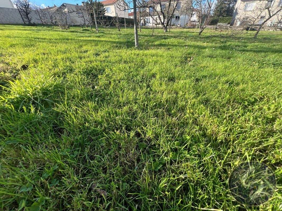 Terrain à SAINT-MAIXENT-L&#039;ECOLE