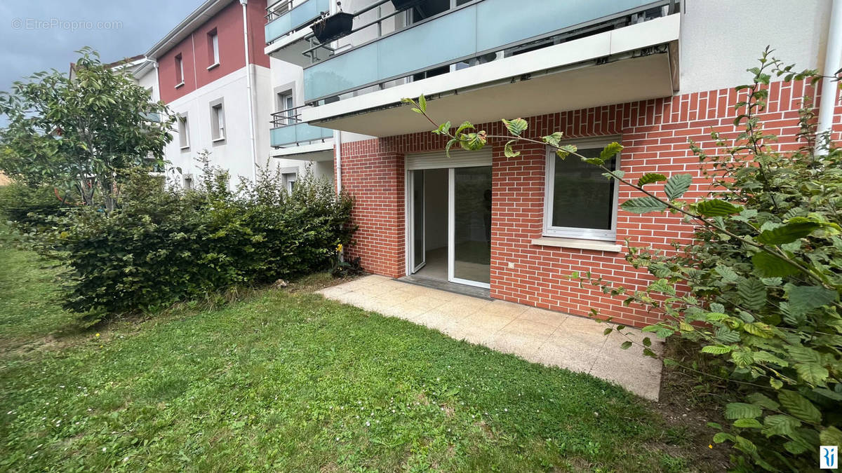 Appartement à SAINT-ETIENNE-DU-ROUVRAY