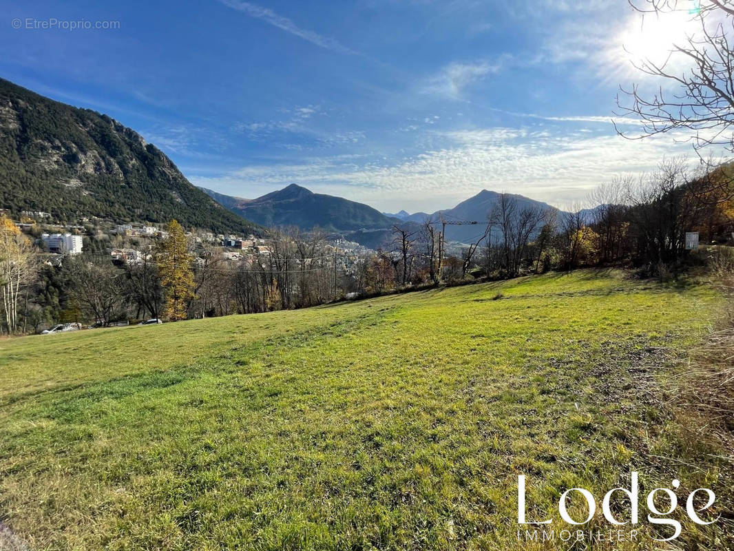 Terrain à BRIANCON