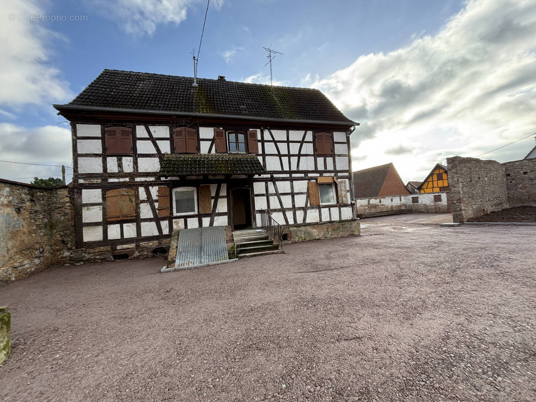 Maison à MOMMENHEIM