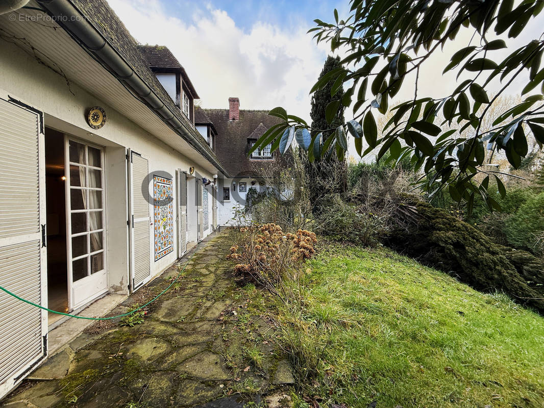 Maison à CINQUEUX