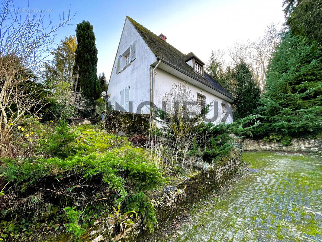 Maison à CINQUEUX