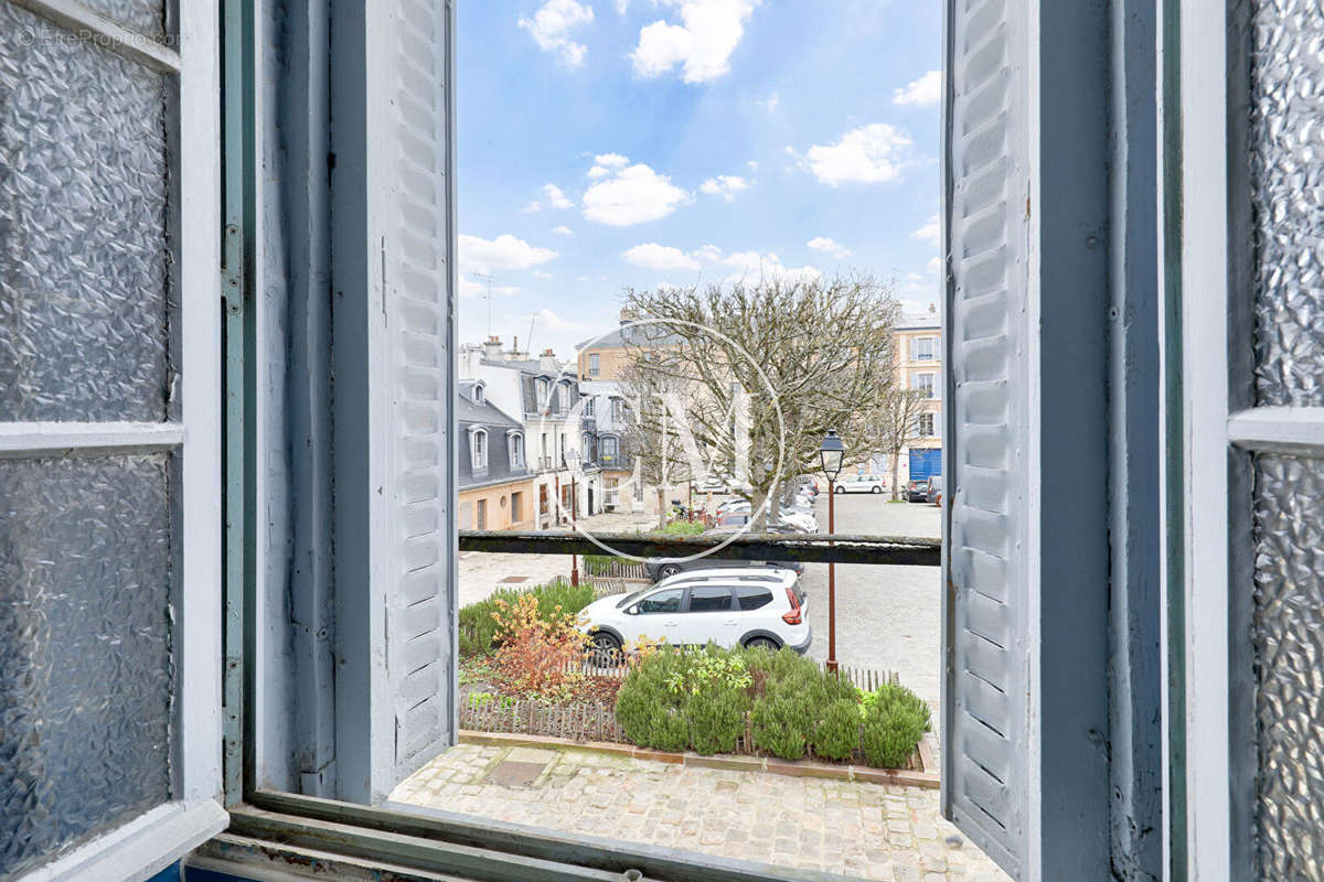 Appartement à VERSAILLES