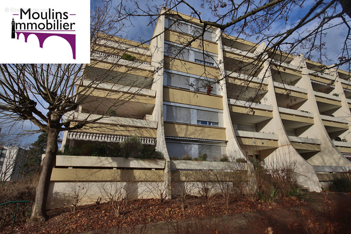 Appartement à MOULINS