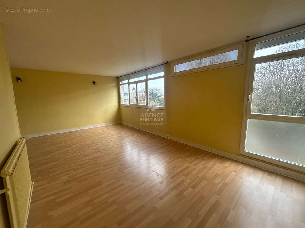 Appartement à MAISONS-LAFFITTE