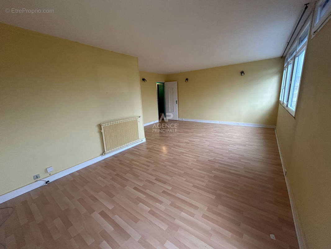 Appartement à MAISONS-LAFFITTE