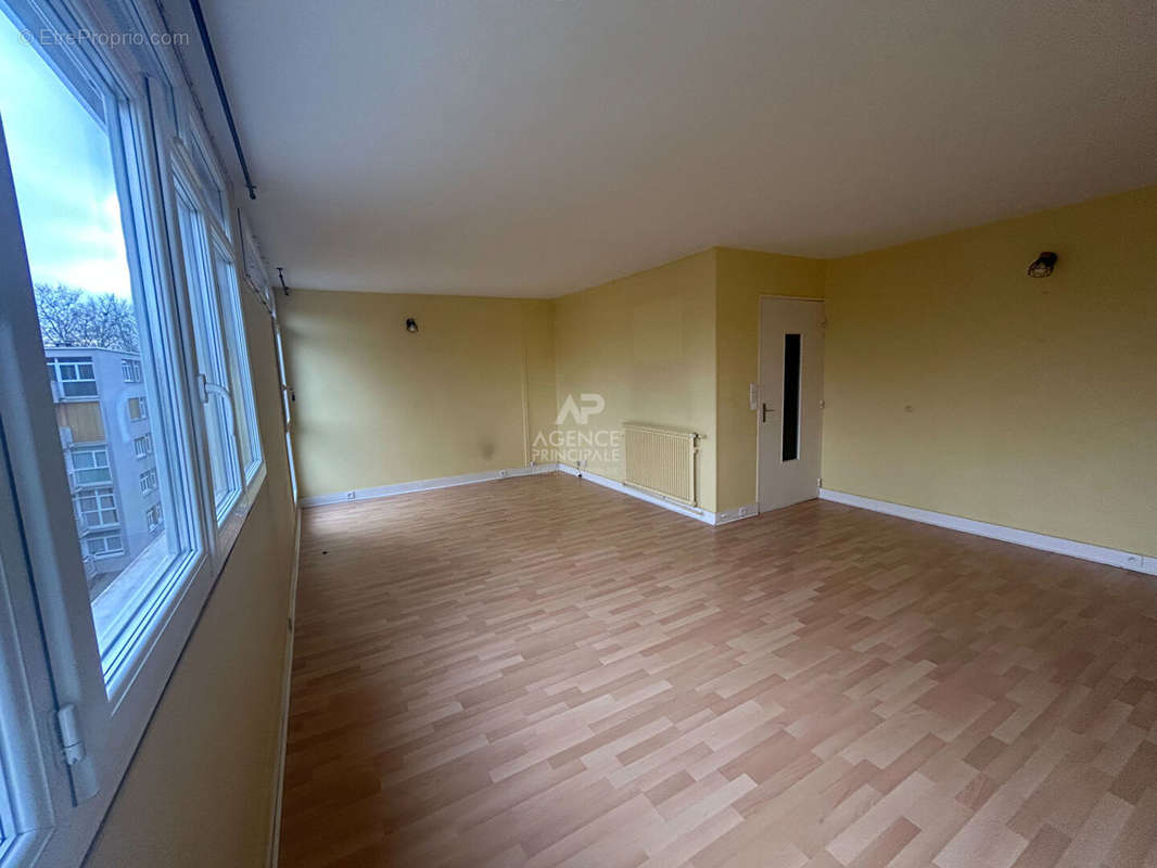 Appartement à MAISONS-LAFFITTE