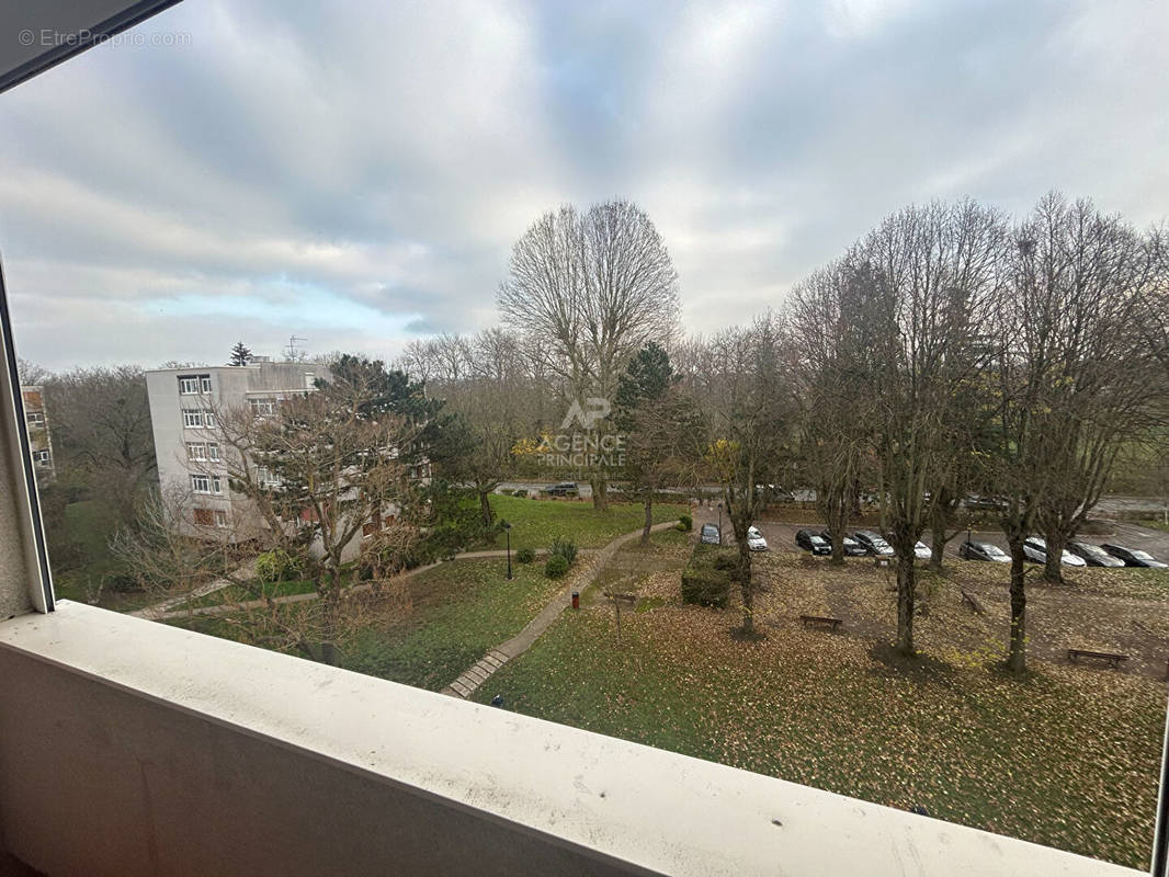 Appartement à MAISONS-LAFFITTE