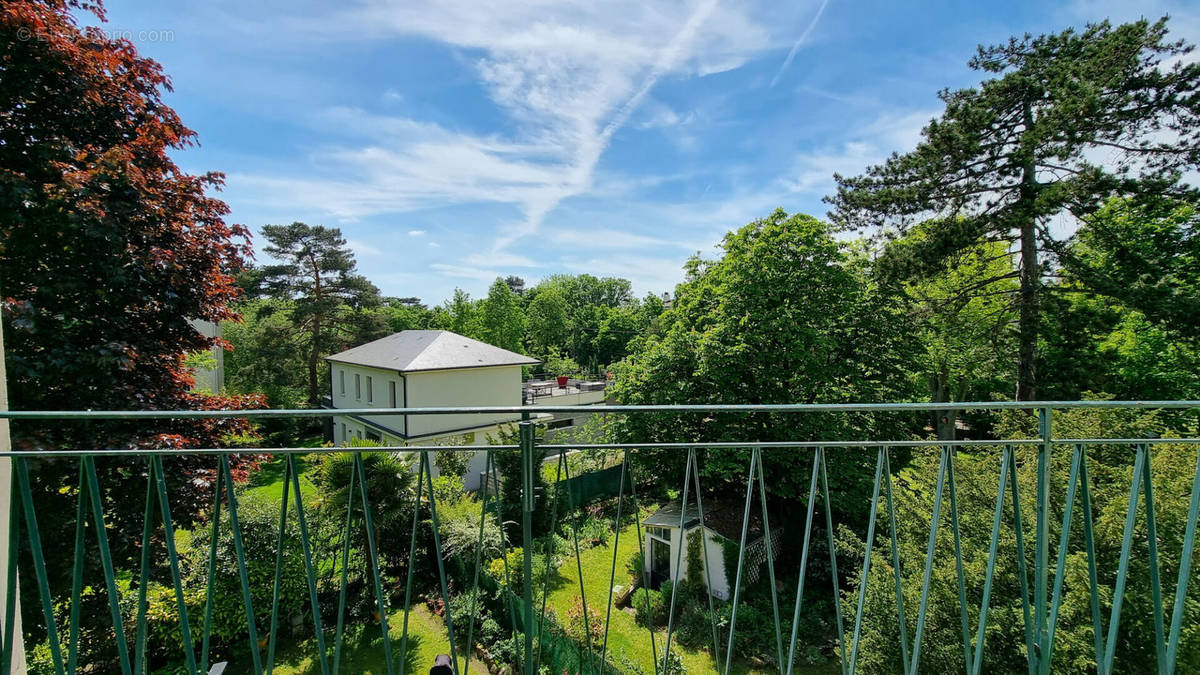 Appartement à MAISONS-LAFFITTE