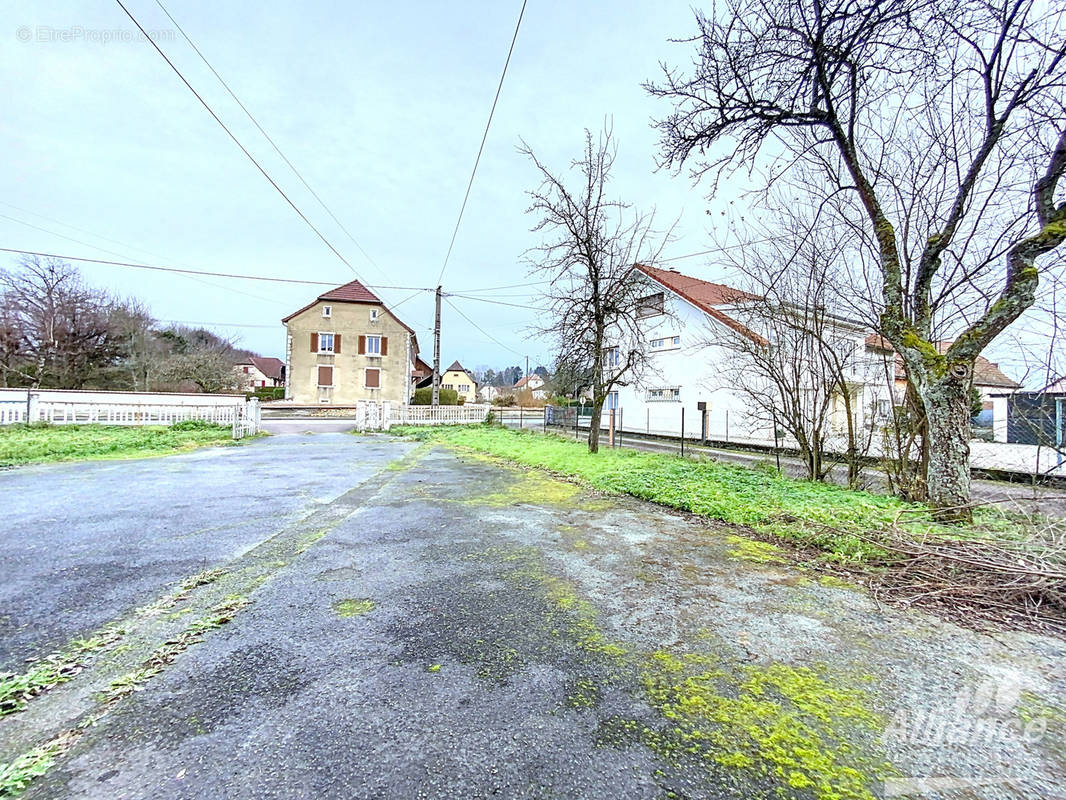 Appartement à JONCHEREY