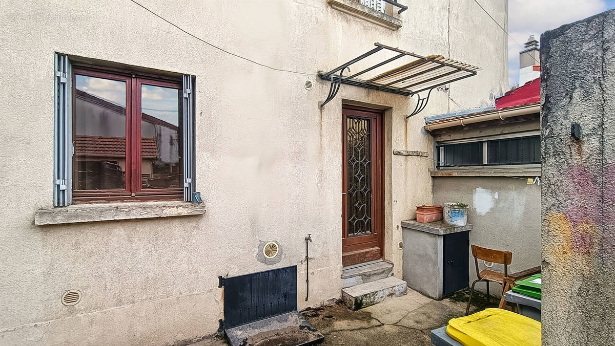 Appartement à FONTENAY-SOUS-BOIS