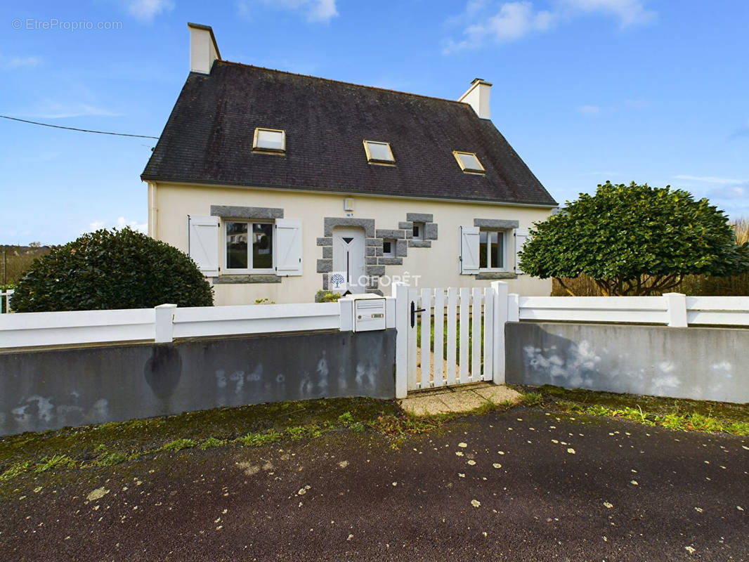 Maison à CHATEAULIN