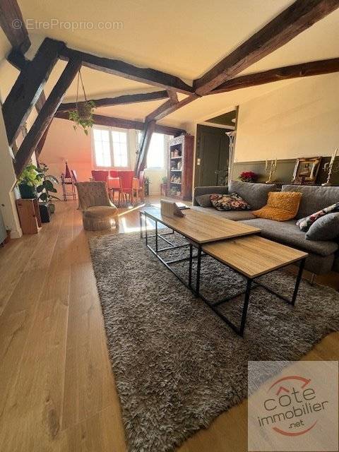 Appartement à DOURDAN