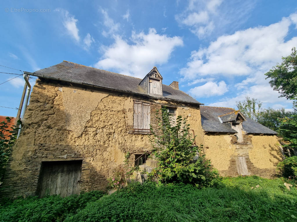 Maison à PLEUGUENEUC