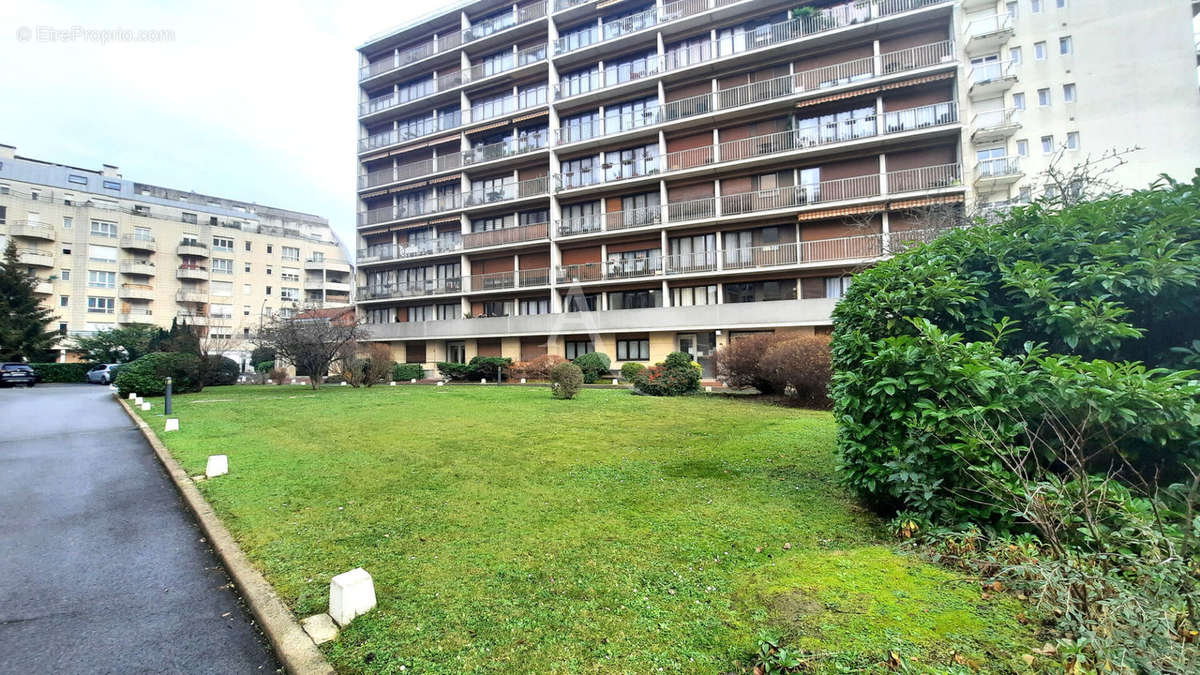 Appartement à ASNIERES-SUR-SEINE