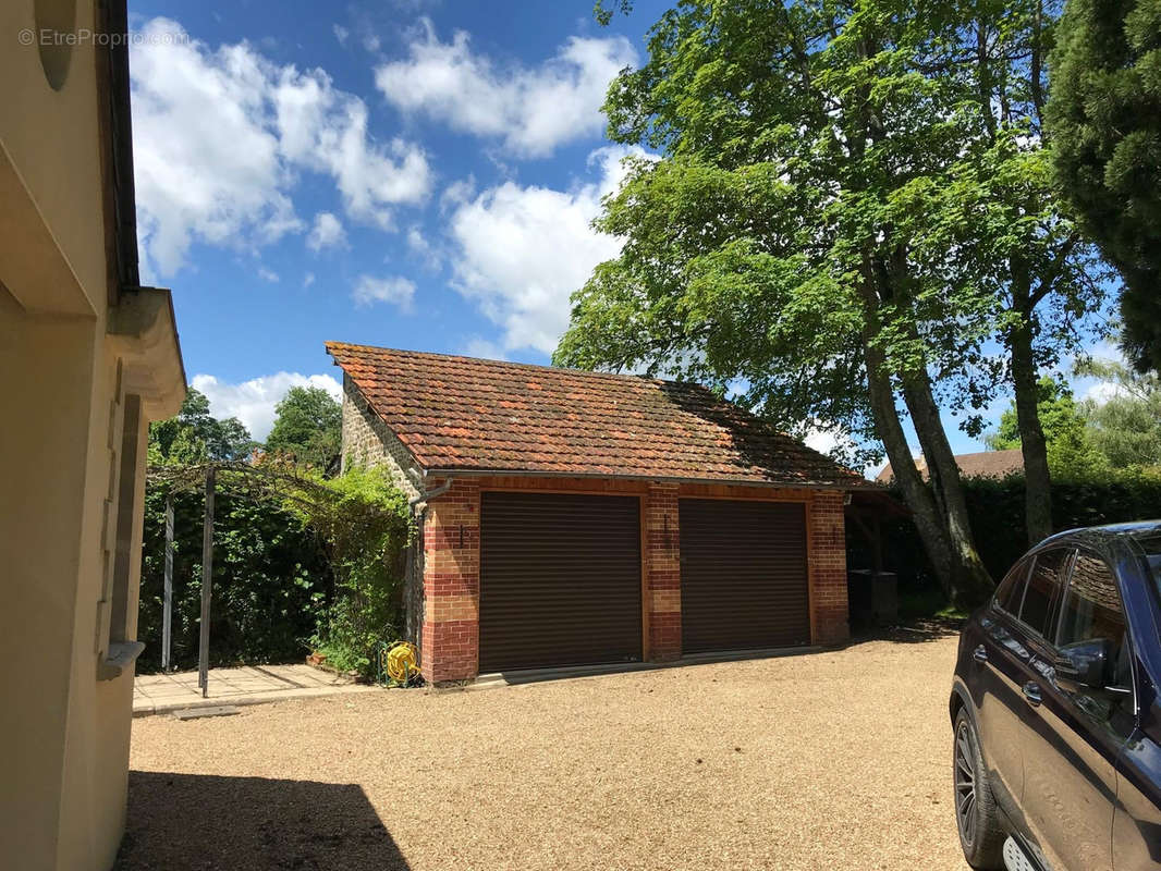 Maison à SAINT-DENIS-SUR-SARTHON