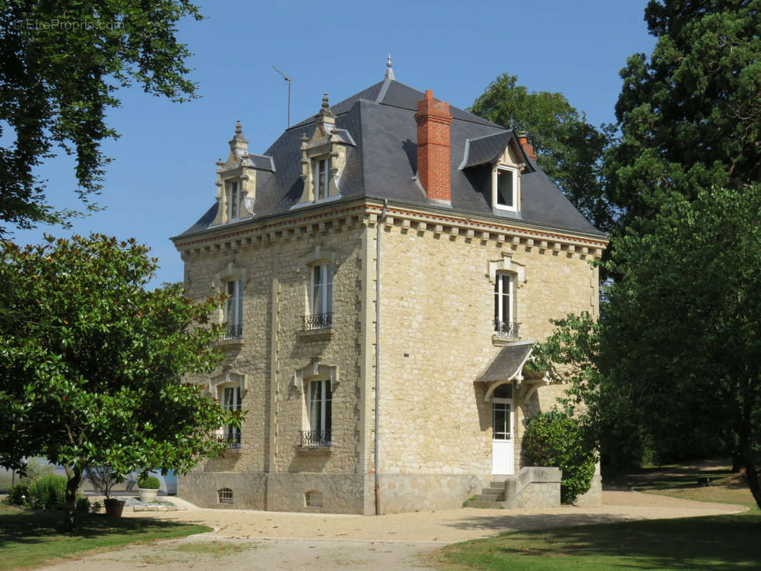 Maison à SAINT-DENIS-SUR-SARTHON