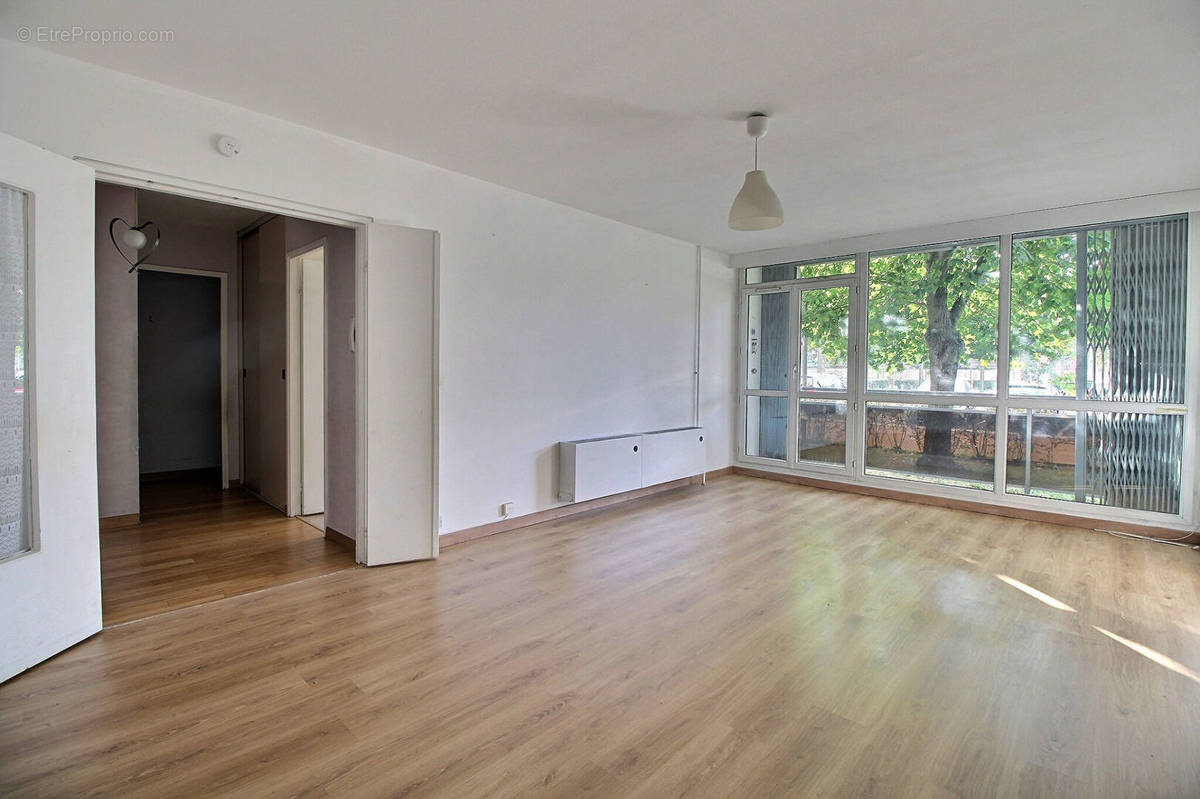 Appartement à ASNIERES-SUR-SEINE