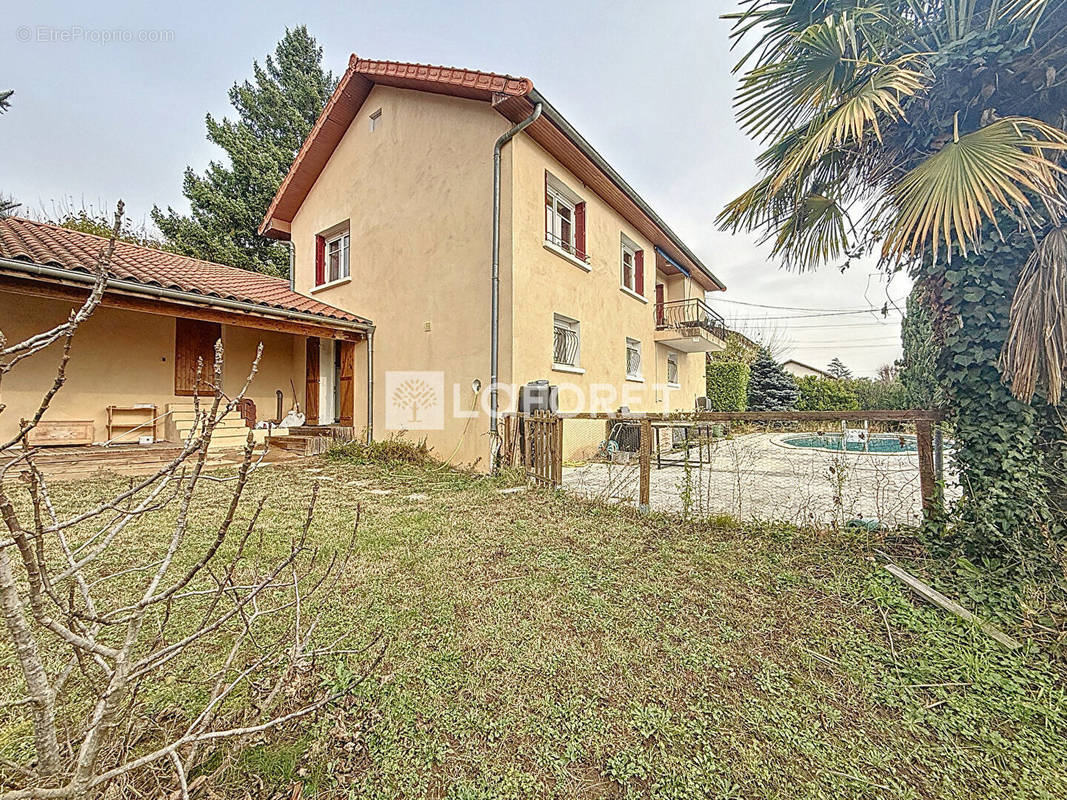 Maison à TREVOUX