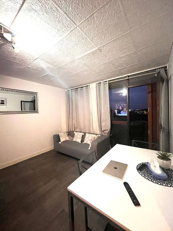 Appartement à GARGES-LES-GONESSE