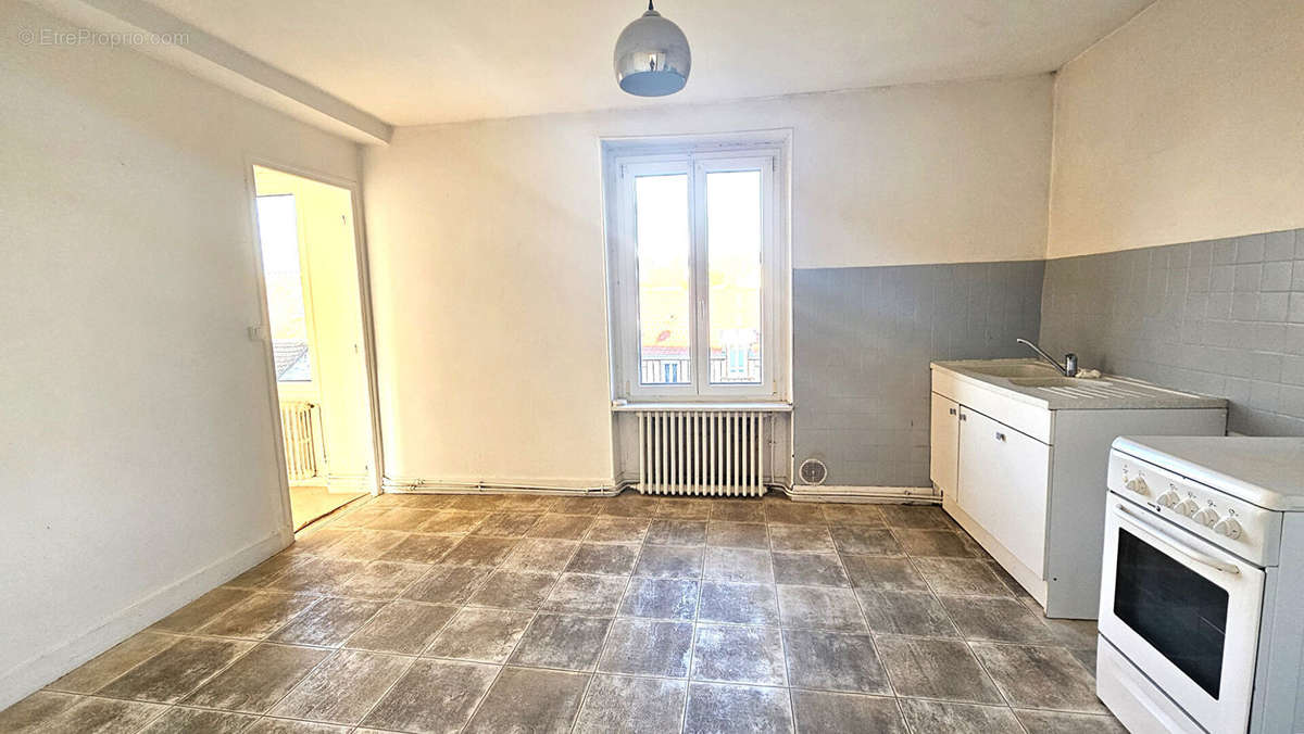 Appartement à GOUVIEUX