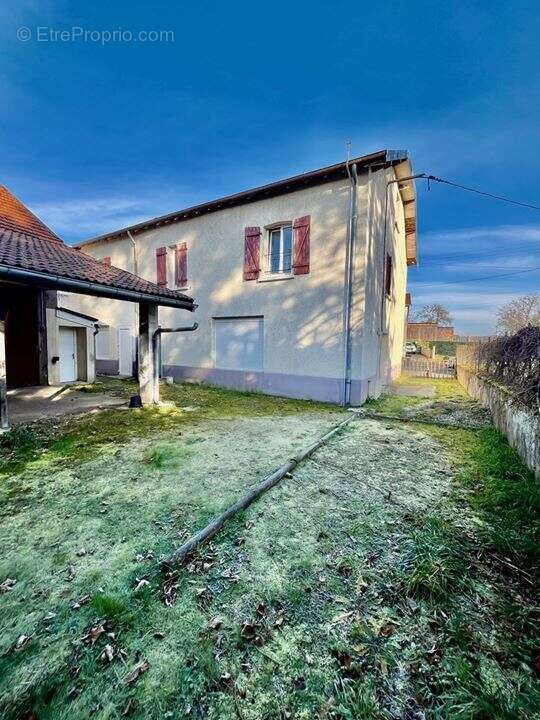 Appartement à LUXEUIL-LES-BAINS