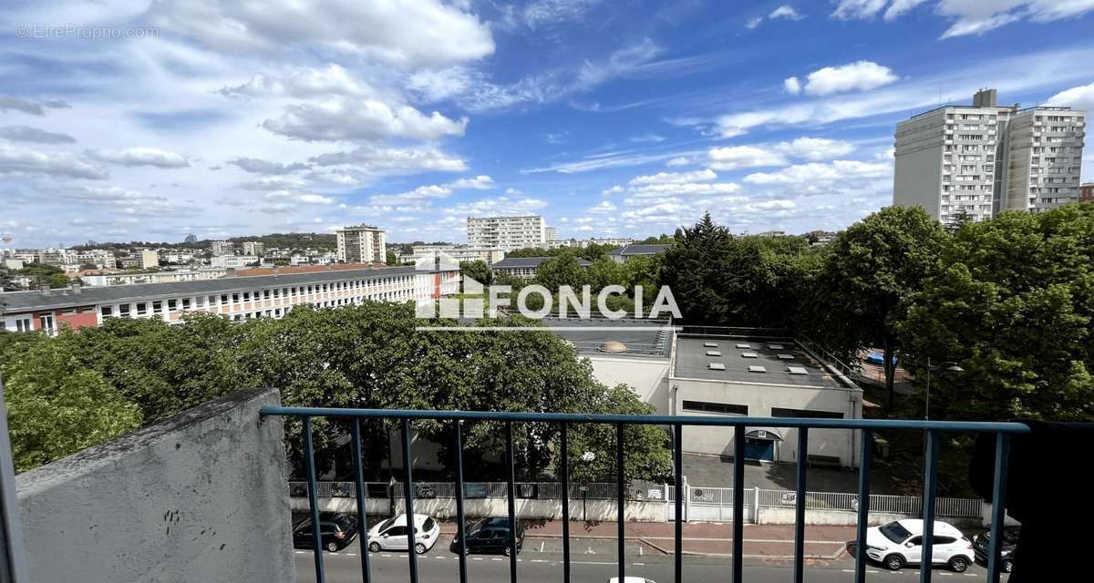 Appartement à RUEIL-MALMAISON